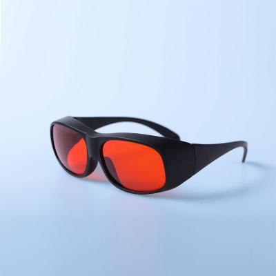 Cina materiale UV del policarbonato della nebbia degli occhiali di protezione di sicurezza dei laser di 515nm 532nm anti in vendita