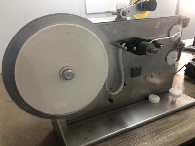 Китай 55mm Feeding Length HME Paper Roll Winding Machine for Medical Production Line продается