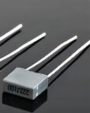 China capacitores metalizados à prova de chama do poliéster 250V, capacitor poli do filme da anti isolação à venda