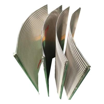 Chine Stainless Steel Wedge Wire Curved Screen Flat Screen Panel For Fishpond Filtration à vendre
