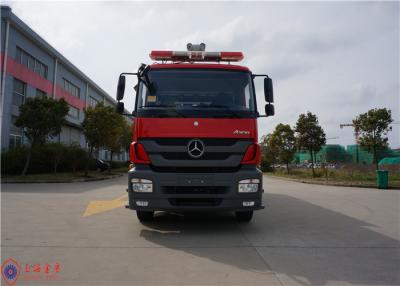 China Red Painting Emergency Rescue Vehicle Six Seats Min Turning Diameter 19m for sale