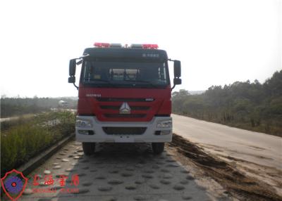 中国 100W警報制御システムが付いている赤い絵画6x4ドライブ消火活動のトラック 販売のため