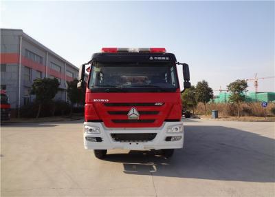 China Coches de bomberos comerciales de la capacidad enorme con el motor diesel de la inyección directa en venta