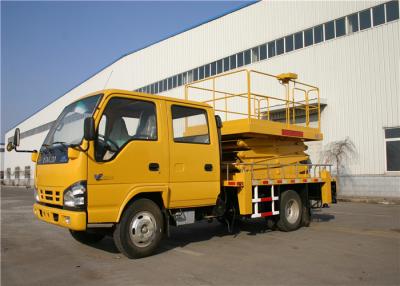 Chine Le camion télescopique de boom du lecteur 22M du châssis 4x2 d'ISUZU a monté les plates-formes aériennes 90km/H à vendre
