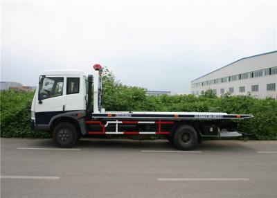 China caminhões de Wrecker pesados do combustível diesel da emissão 2.8L, Wrecker da estrada do chassi de Volvo à venda