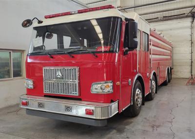 China 6 Seats Q235A Porous Steel 6000L Foam Fire Truck 4x2 Drive for sale