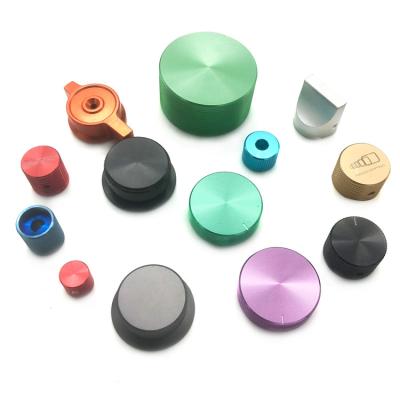 China Botones rotativos personalizados Control electrónico 6mm Eje de aluminio botón agujereado en venta