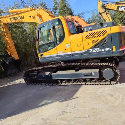 China 220LC-9S Used Hyundai Excavator 0.92m3 Bucket Capacity For Construction Projects for sale