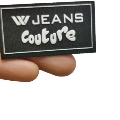 China Professional QC Team Customized Color Size Printed Silicone Main Garment Woven Labels for sale