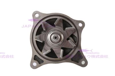 China OEM Engine Water Pump For MITSUBISHI 4D31 ME993517 for sale
