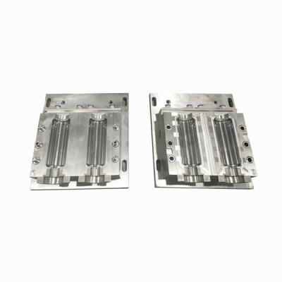 China Cosmetic Custom Blow Mold Steel S50C Injection Blow Moulding for sale