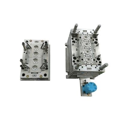China molduras plásticas D65mm del moldeo por inyección de encargo de 4cavity para el bidón 20-30L en venta
