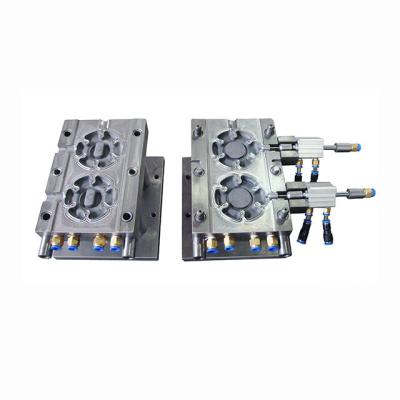 China Double Cavity Automotive Plastic Mould P20 On Blowing Machine for sale