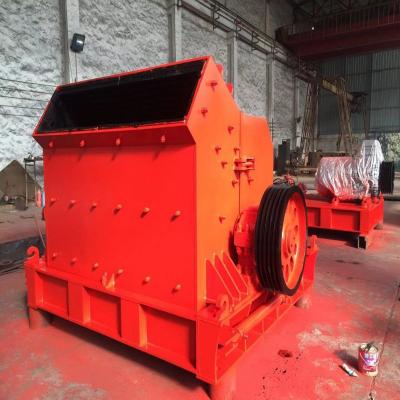 China High Output Mining Hammer Crusher , Ore Crushing Machine ISO9001 Certificate for sale