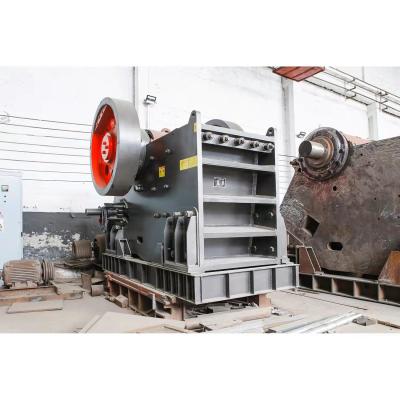 China Construction Stone Quarry Jaw Crusher Equipment 14 Tph Capacity for sale