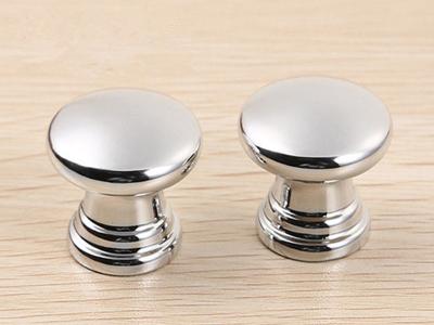 China 25mm Pearl Silver Plastic Cabinet Knobs Round ISO Certificated For  Furniture Drawer Pulls for sale
