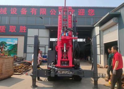 China 180 metros de correa eslabonada modificada para requisitos particulares de Borewell que perfora la perforación de Rig Machine For Water Well en venta