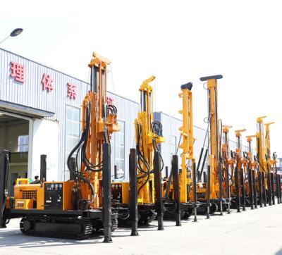 China Hydraulic 180 Meters Deep Pneumatic 77kw Crawler Mounted Drill Rig For Deep Underground Water Borehole for sale