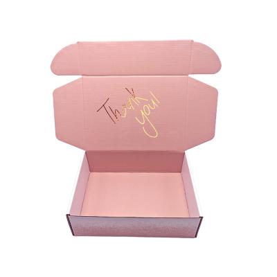 China 100-130g Fancy Clothes Shipping Packaging Box OEM Heavy Duty Cardboard Boxes for sale