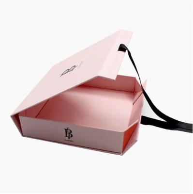 China Enviroment Garment Packing Boxes Plain Print Small Foldable Boxes OEM for sale