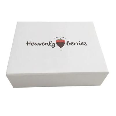 China Recyclable Food Packaging Box CMYK  Heart Shape Chocolate Box for sale