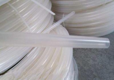 China produto comestível resistente ao calor da tubulação do silicone 80A para o distribuidor da água à venda