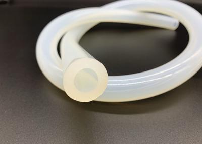 Chine Tuyauterie à hautes températures de silicone de catégorie de FDA, tuyau de silicone de câble pour la machine de sirop de fruit à vendre