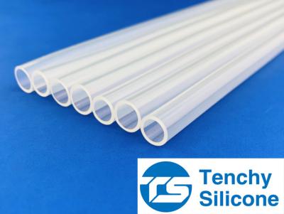 China Tubería flexible certificada FDA del silicón, manguera da alta temperatura del silicón en venta