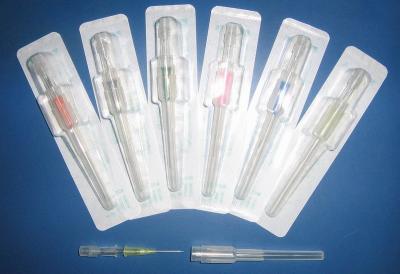 China A injeção médica fornece a cânula intravenosa do cateter do Iv da segurança descartável à venda