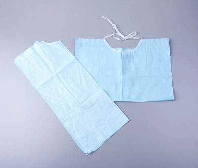 China Disposable Waterproof Dental Apron Tie On Shape With 2 Ply Paper + 1 Ply PE Film for sale