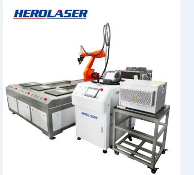China Máquina robótica de la soldadura por puntos de Herolaser 1070nm para trabajar a máquina de la precisión en venta