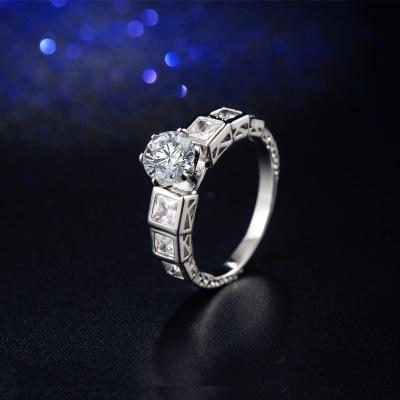 China CZ with Big Round Zircon Ring Elegant Women Wedding Rings High Quality Delicate Gift Ring Fashion AAA CZ RIng Jewelry for sale