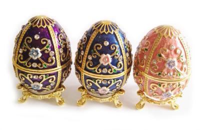 China Zinc Alloy Luxury Easter Egg jewelry Box Russian Reticulate Metal Faberge Egg Easter Egg Gift Decorate Box Home Desk for sale