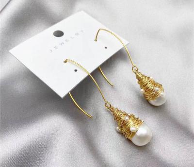 China New Design Waterfresh Pearl Earrings Temperament Geometric Gold Color Metal Hoop Earrings Baroque Pearl Earring Women for sale