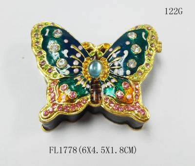 China Design Cute Love Butterfly Round Metal Small  Jewelry Boxes for sale