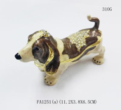 China Wholesale dogs shaped jewelry boxes metal favor boxes gift box for sale