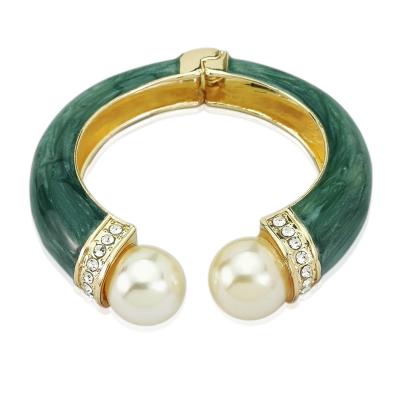 China Classic Crystal Bangles Bracelets For Women Gold Color pearl Bangles Femal Opening Bangles Wedding Jewelry Accessories for sale