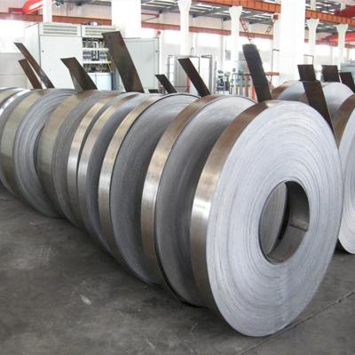 China Tiras de acero inoxidables de acero inoxidables laminadas en caliente vendedoras calientes de los SS 304 de la lucha contra la erosión de la tira del precio barato SUS304 de la construcción en venta