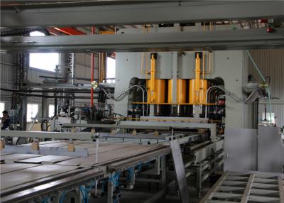 China Automatic Melamine Paper Laminating Machine / Laying Machine High Efficiency for sale
