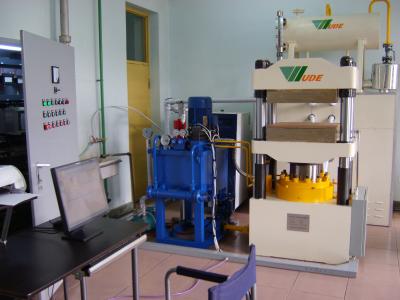 China Impregnating Paper Laboratory Press Machine , Laboratory Hydraulic Press For Research for sale