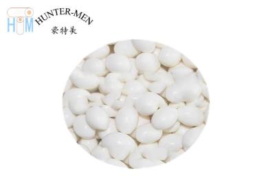 China Milky White Elliptical PES Hot Melt Adhesive Granule 140 Degree Melt Point for sale