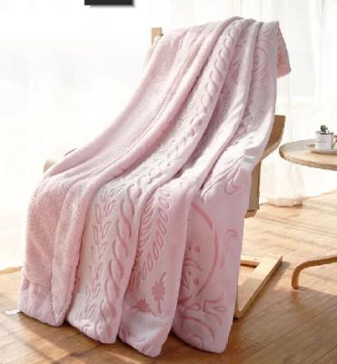 China Customized Luxury Flannel Throw Blanket Lightweight And Cozy For Office / Travel for sale