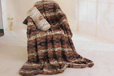 China Double Layer Faux Fur Bed Blanket Enviroment Friendly For Gifts / Home Anti - Pilling for sale