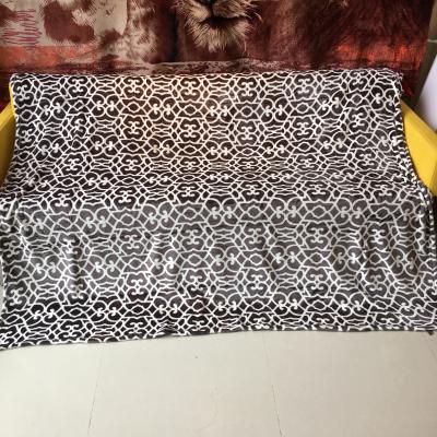 China 100 Percent Polyester Flannel Print Blanket For Bed Sets / Bathrobes Shrink Resistant for sale