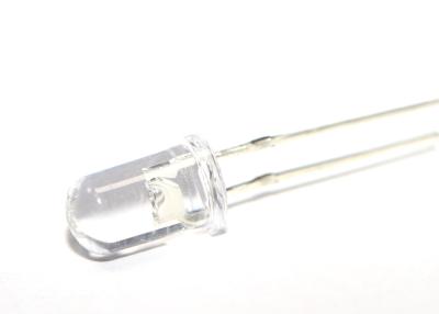 China diodo luminescente conduzido cilíndrico de 5mm sem tipo cor completa da flange que pisca a lâmpada de piscamento do mergulho do diodo emissor de luz RGB conduzida à venda
