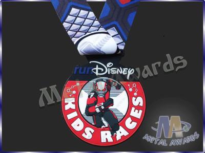 China Disney Logo PVC Custom Plastic Medals With 850 * 38MM Sublimated Ribbon for sale