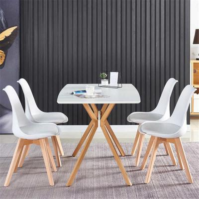 China Minimalist Style 29.92 inches height  Simple Dining Room Table 44.09lbs Anti Scratch Top for sale