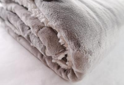 Китай Фланельный шерпа материал электрическое отопление Шал одеяло с NTC PTC нагревательная проволока продается