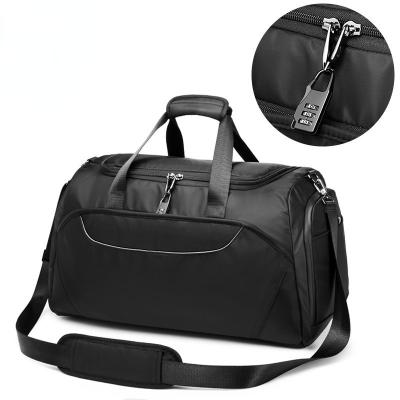 China Black Crossbody 55L Duffle Bag Travel Luggage Handbag 1.1KG for sale