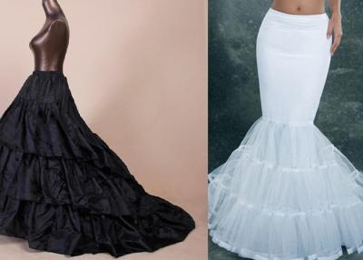 中国 黒い長い尾の軽くて柔らかい結婚式のスカート、ロマンチックな婚礼衣裳のペチコート 販売のため